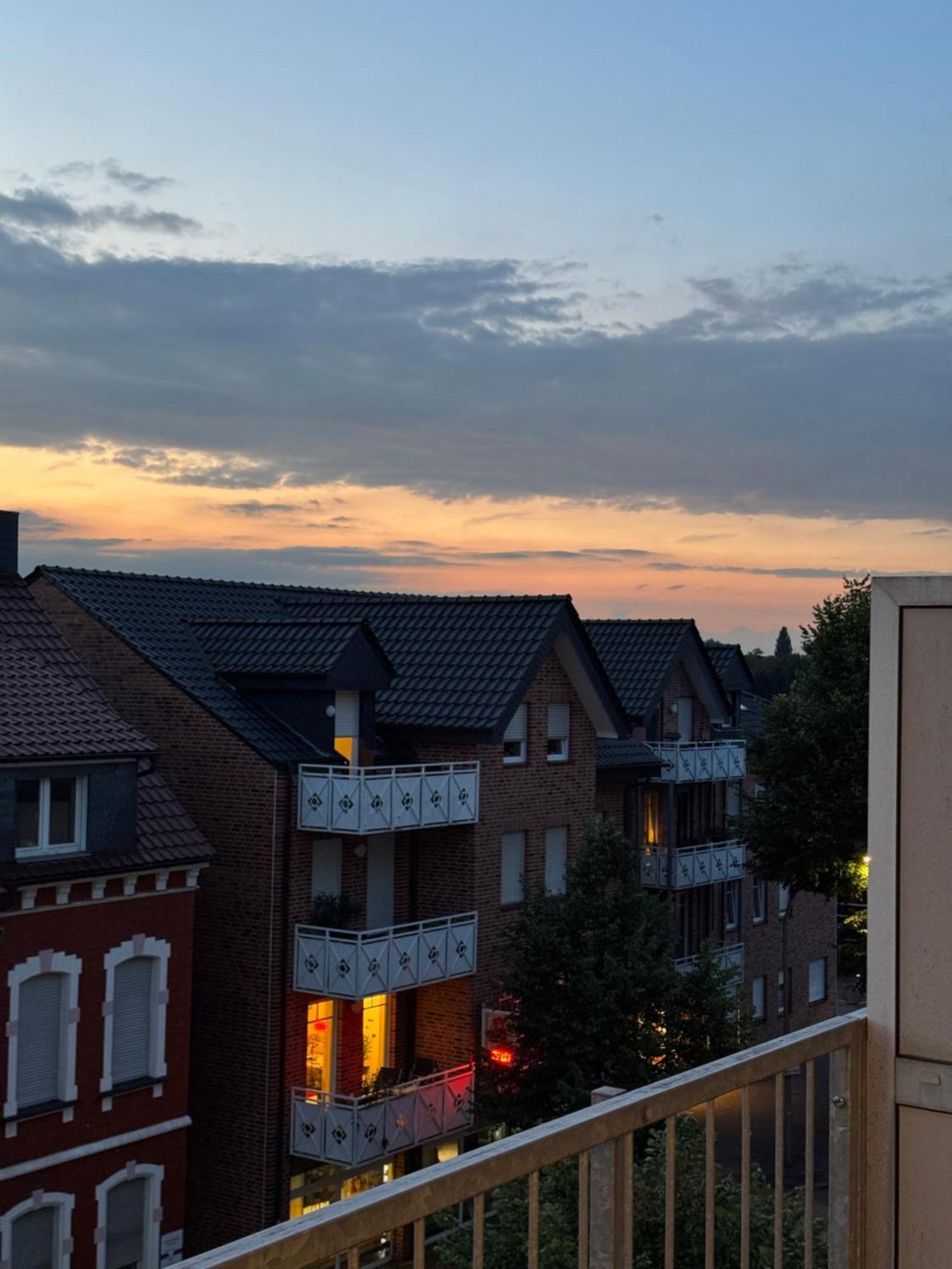 Barrierefreie Wohnung Im Herzen Der Stadt Mit Parkplatz, Wifi Und Tv - Emma Werne Eksteriør billede